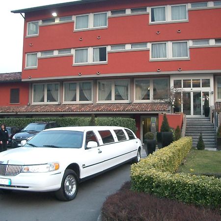 Hotel San Martino Darfo Boario Terme Ngoại thất bức ảnh